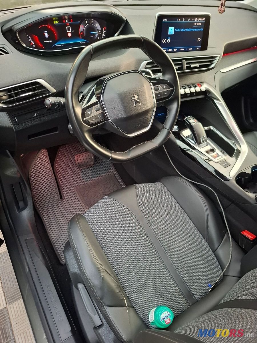 2020' Peugeot 3008 photo #5
