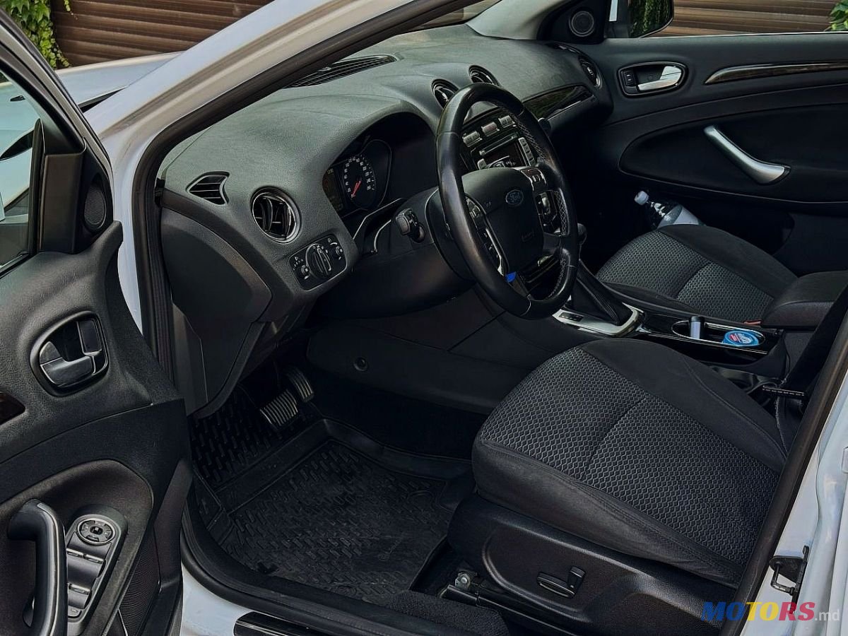 2009' Ford Mondeo photo #6