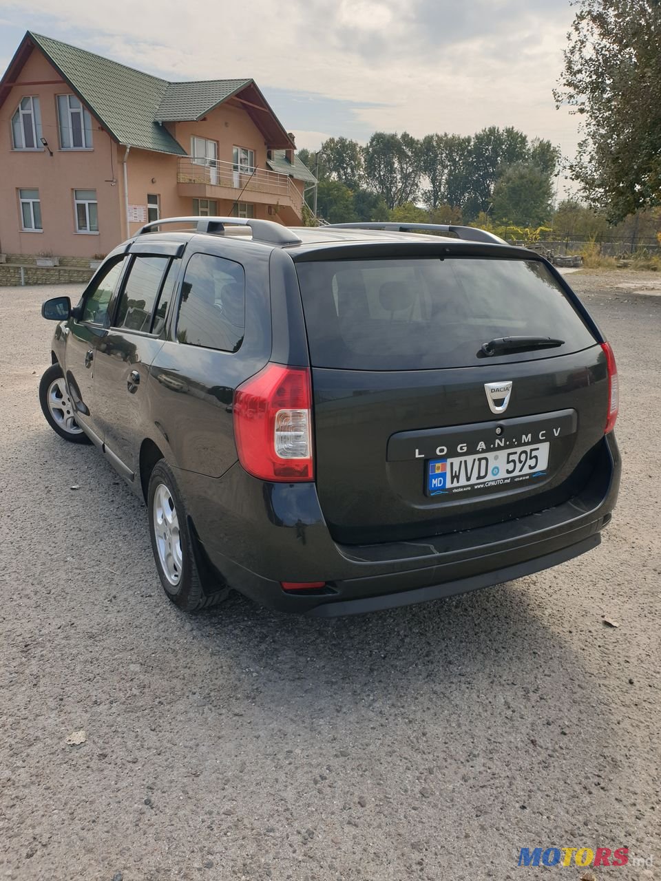 2014' Dacia Logan Mcv photo #4