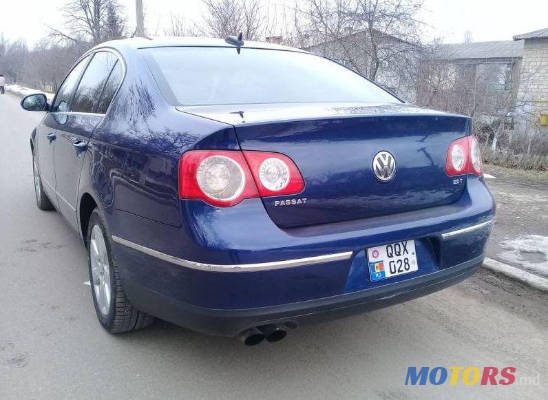 2006' Volkswagen Passat photo #1