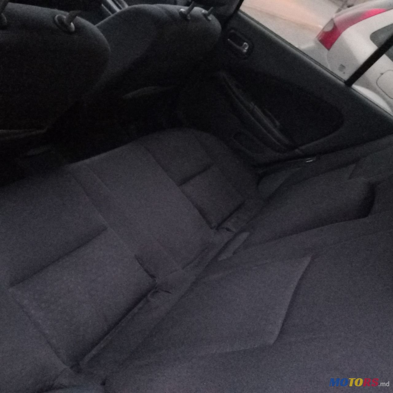 2005' Nissan Almera photo #2