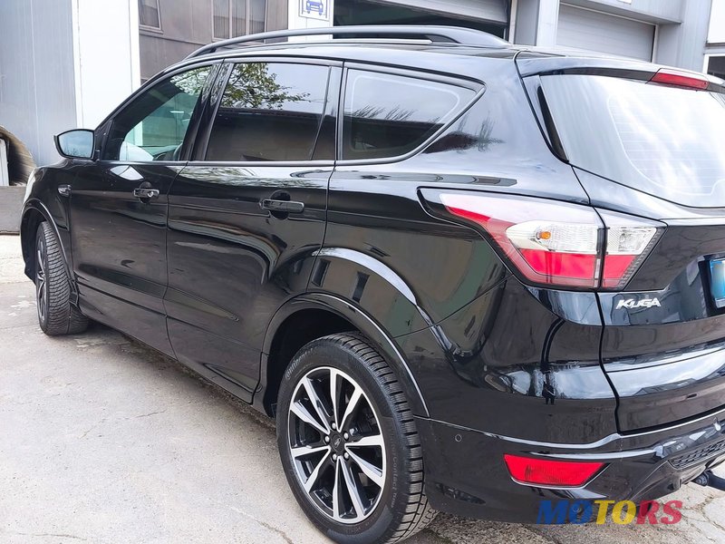 2018' Ford Kuga photo #6