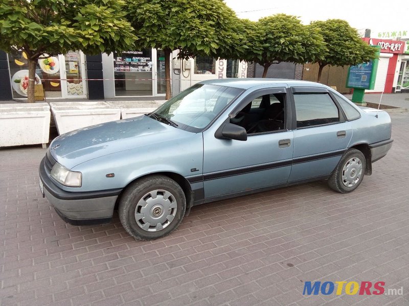 1989' Opel Vectra photo #3