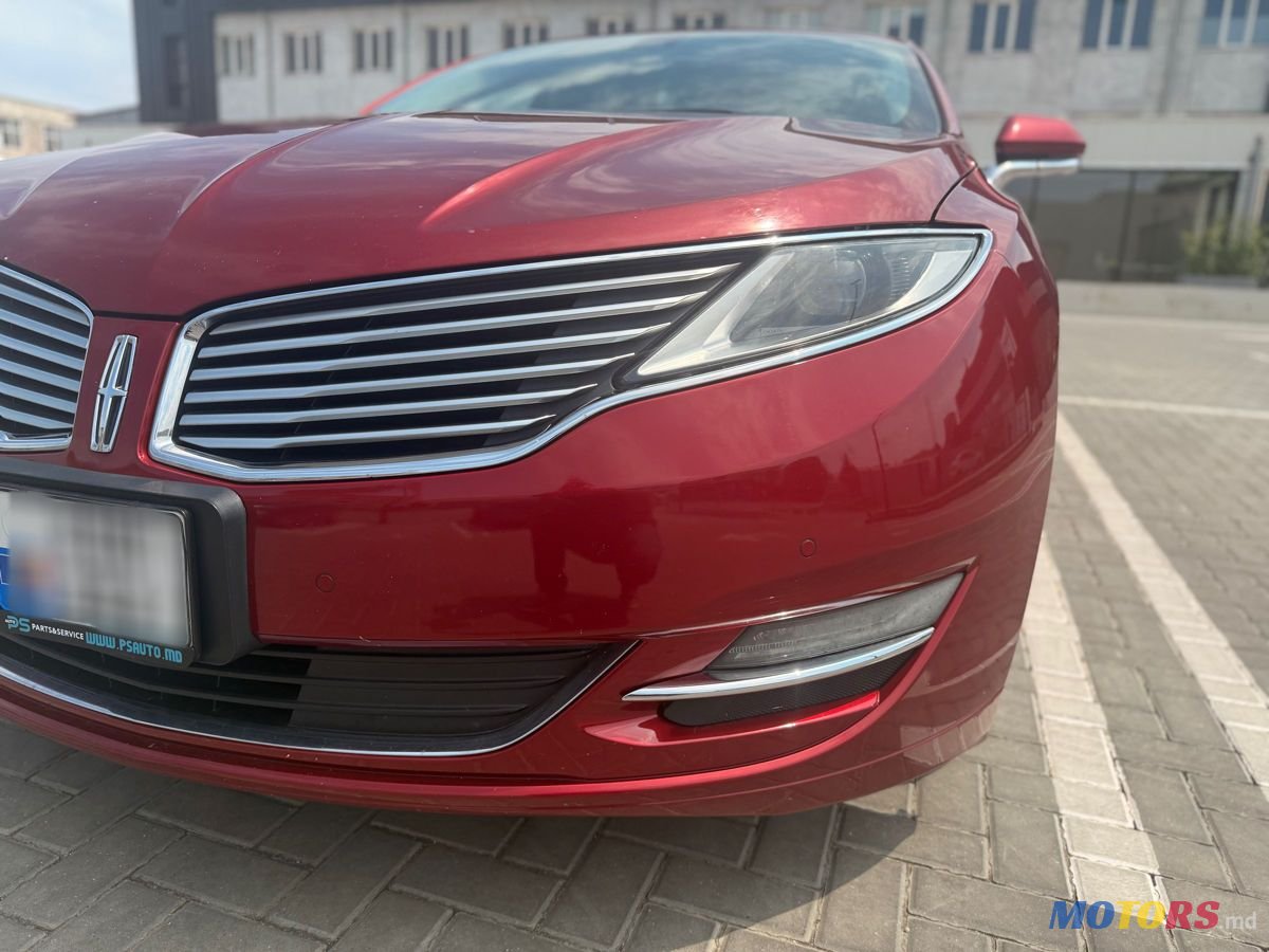 2013' Lincoln MKZ photo #1