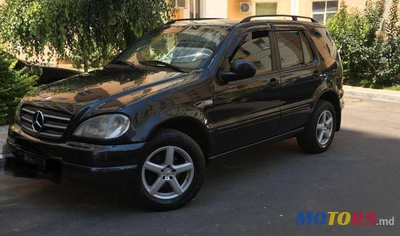 1999' Mercedes-Benz Ml photo #1