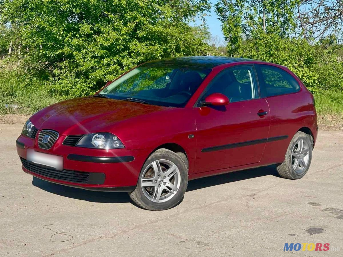2004' SEAT Ibiza photo #1