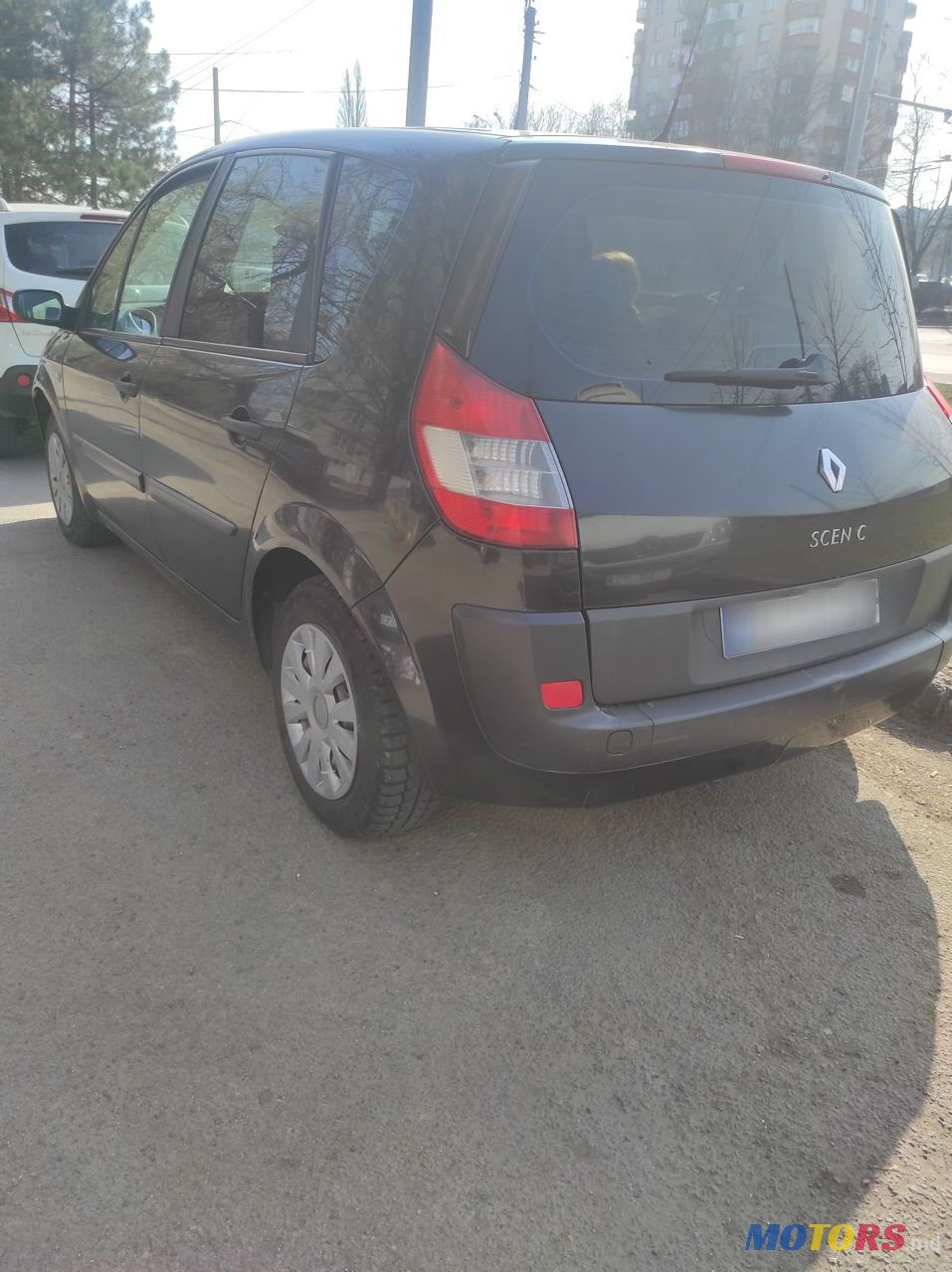 2005' Renault Scenic photo #2