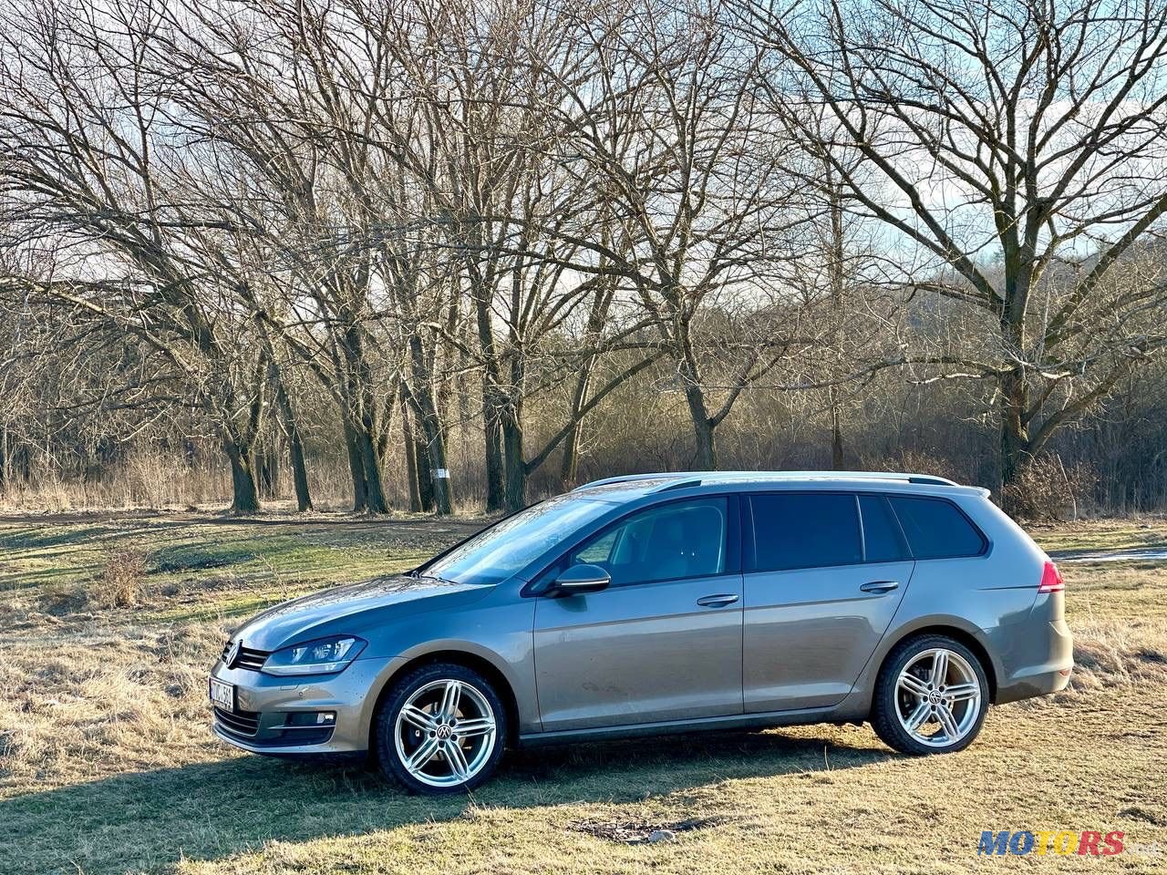 2015' Volkswagen Golf photo #3