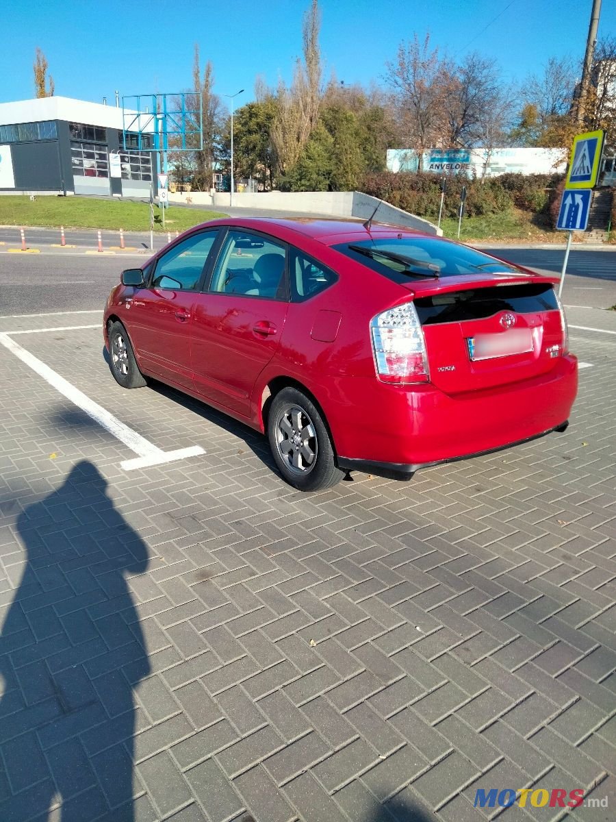 2007' Toyota Prius photo #4