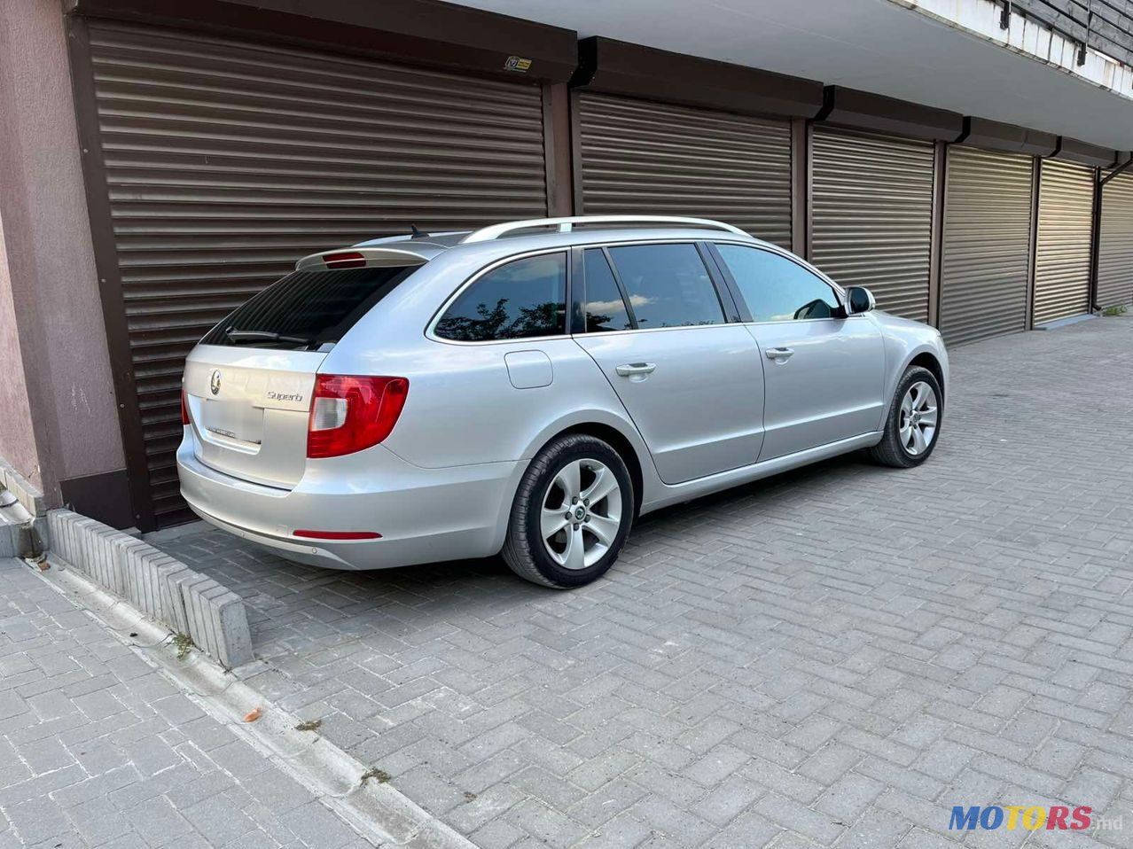 2010' Skoda Superb photo #3