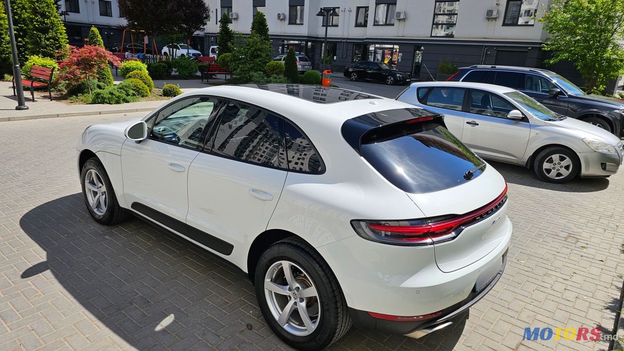 2021' Porsche Macan photo #6