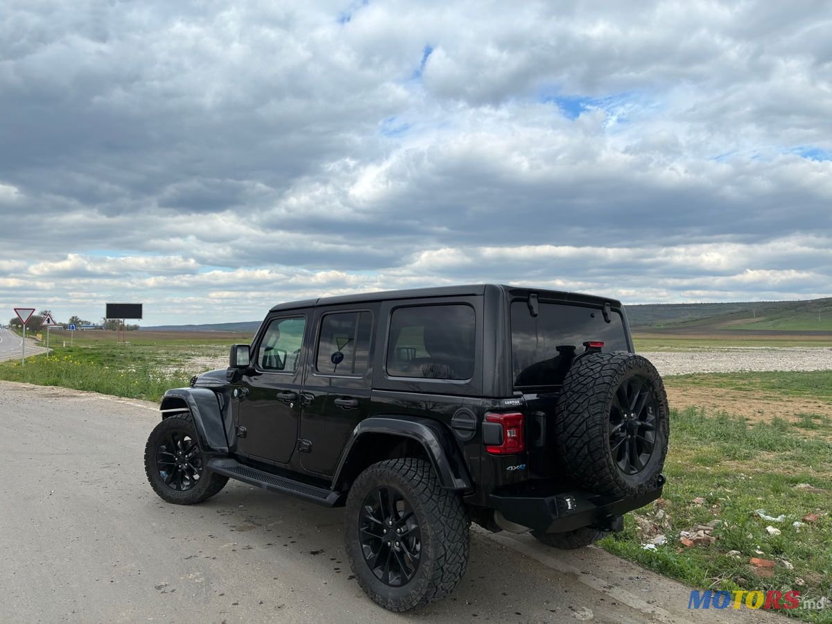 2022' Jeep Wrangler photo #5