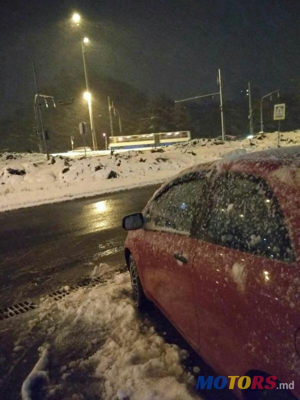 2008' Toyota Yaris photo #2