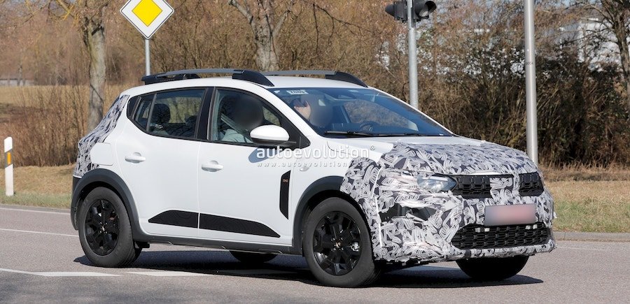 Dacia Sandero To Get Fresh Face and Tech Upgrades for 2026 Model Year