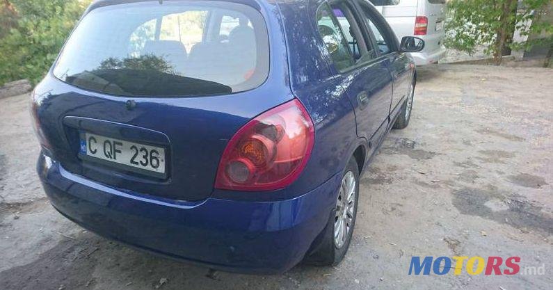 2003' Nissan Almera photo #2