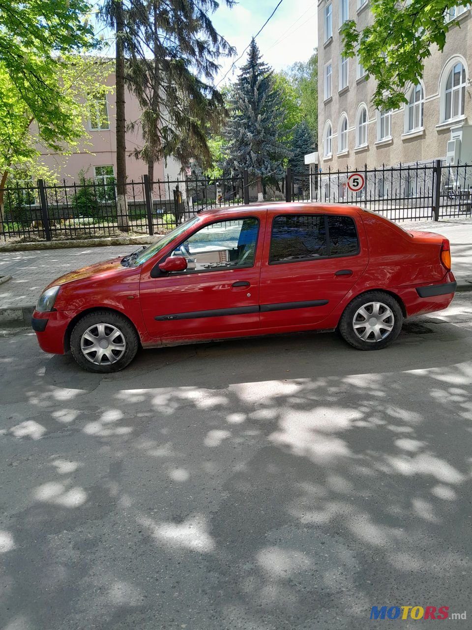 2003' Renault Thalia photo #4