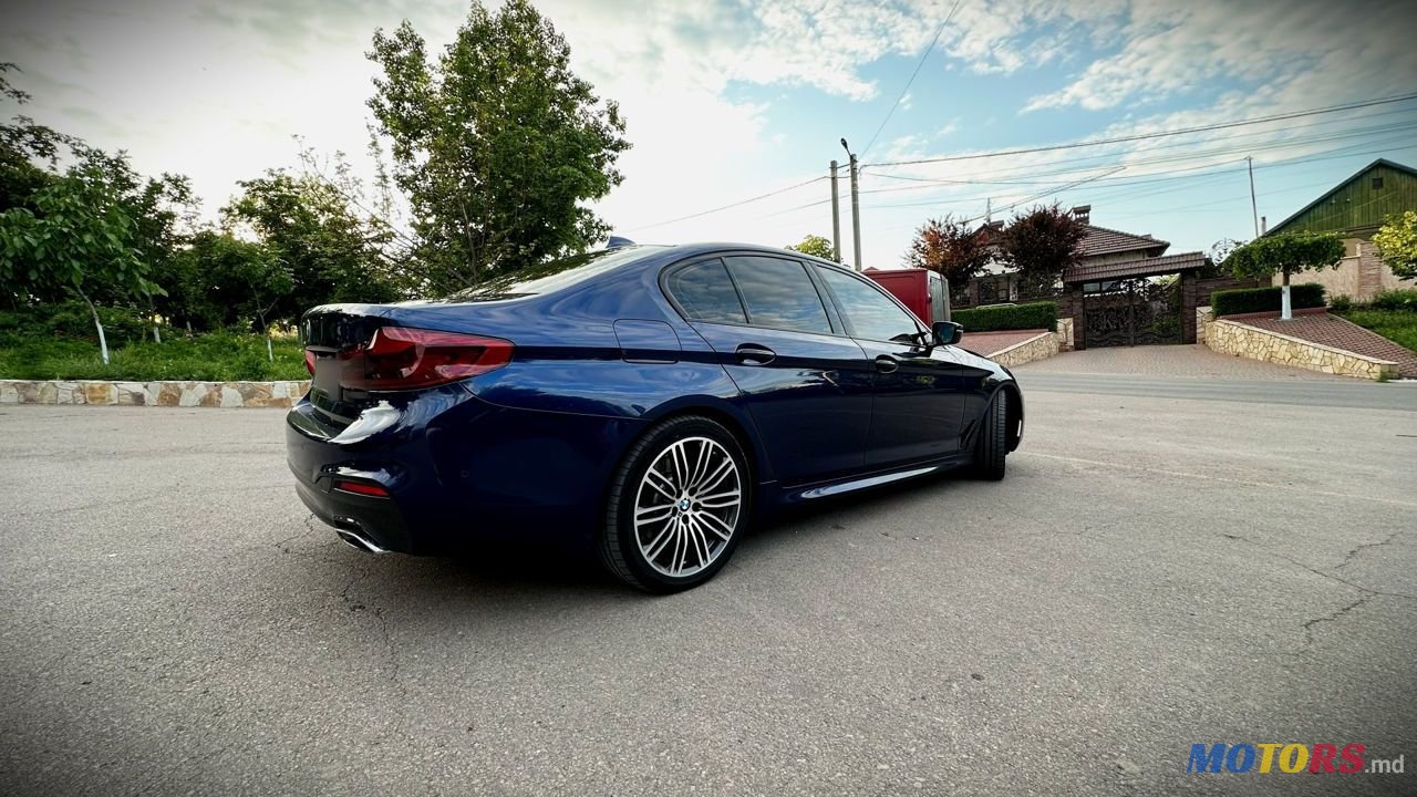 2019' BMW 5 Series photo #2