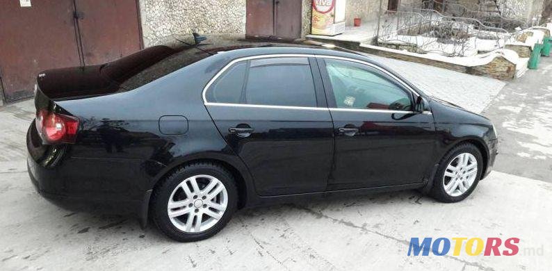 2009' Volkswagen Jetta photo #1