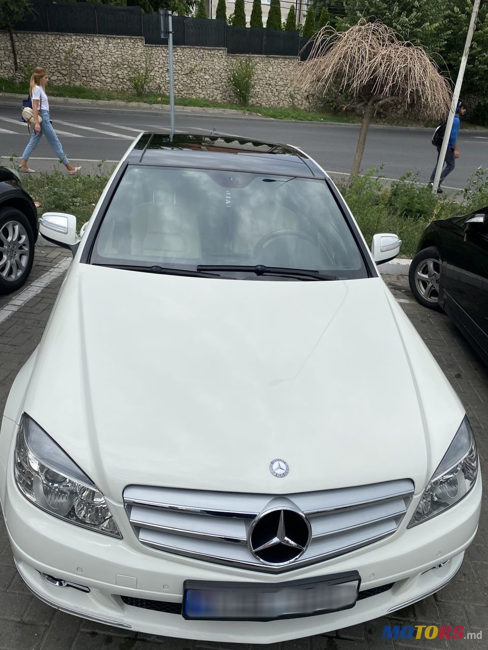 2008' Mercedes-Benz C Класс photo #2