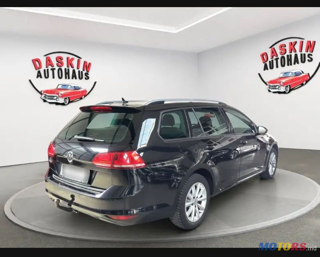 2015' Volkswagen Golf photo #4