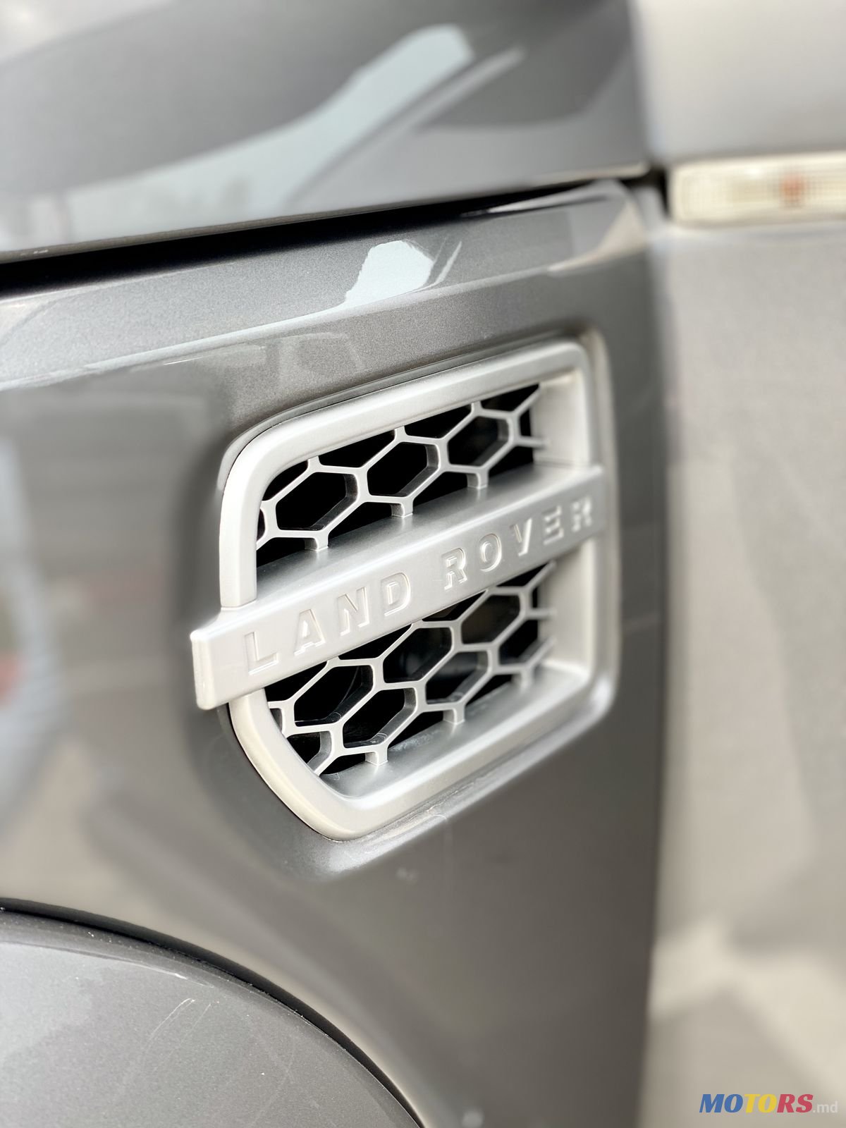 2011' Land Rover Discovery photo #5