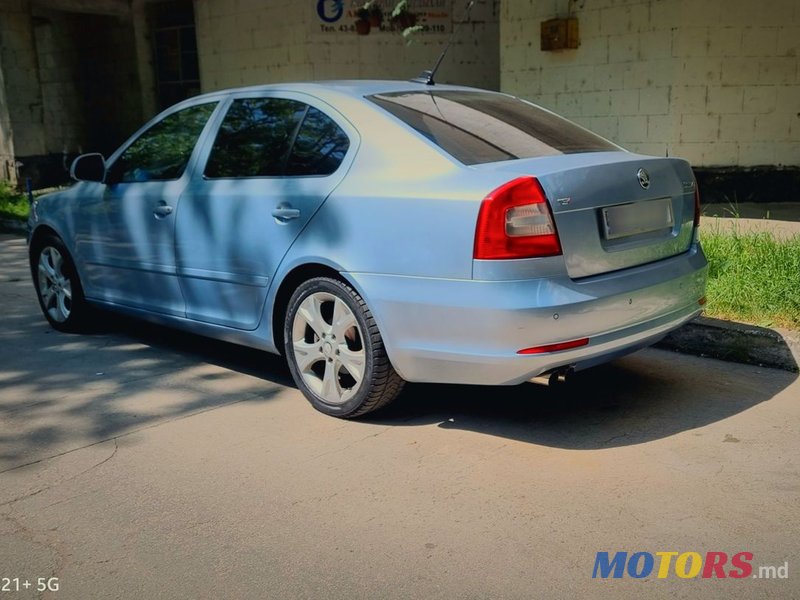 2009' Skoda Octavia photo #2