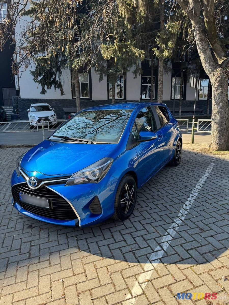 2014' Toyota Yaris photo #3