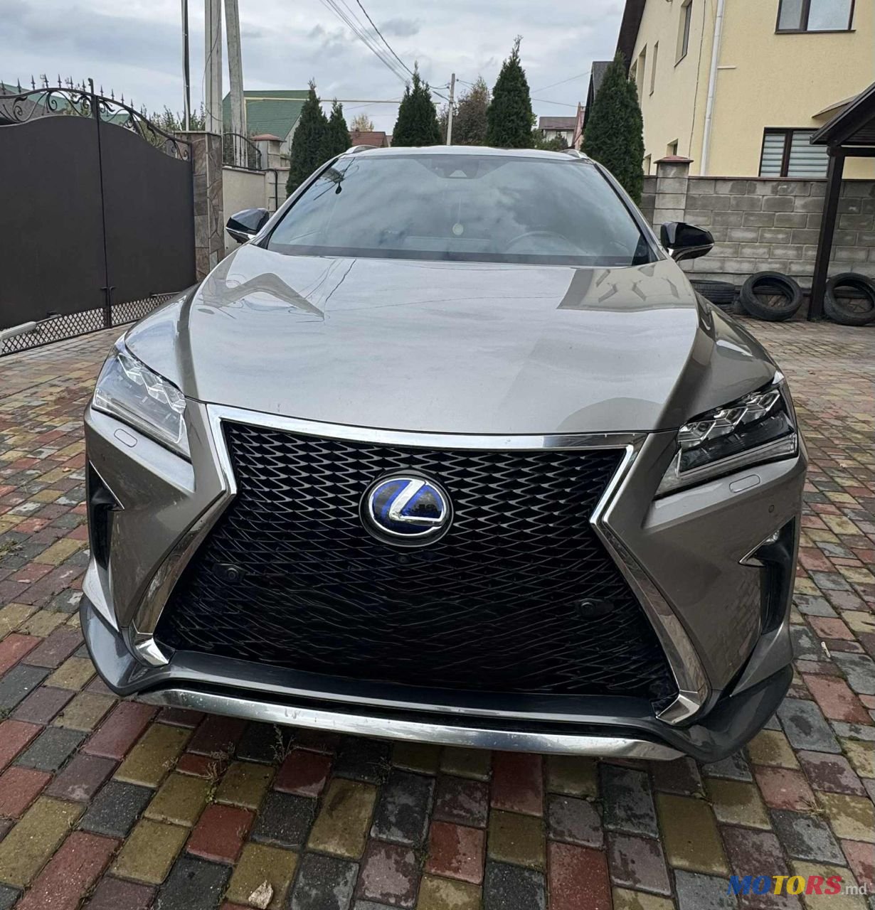 2017' Lexus Rx Series photo #3