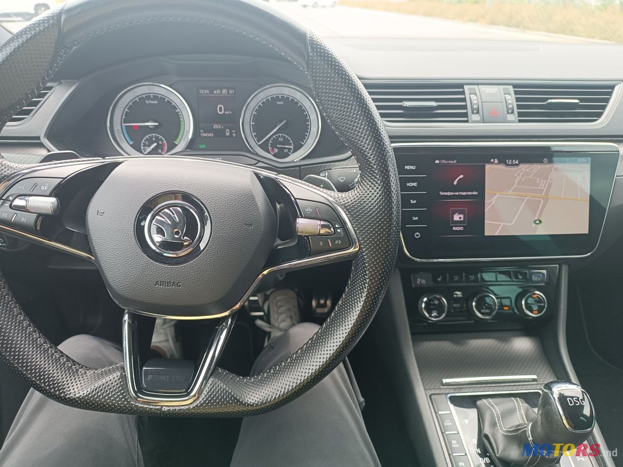 2021' Skoda Superb photo #2