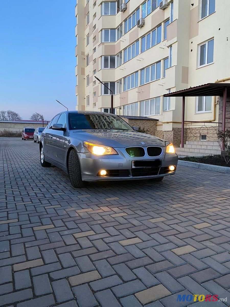 2004' BMW 5 Series photo #1
