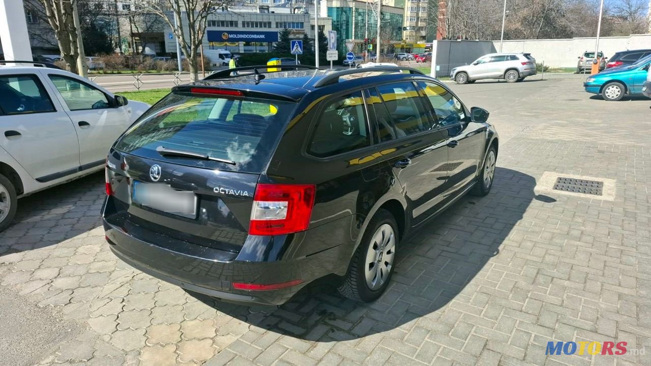 2018' Skoda Octavia photo #3