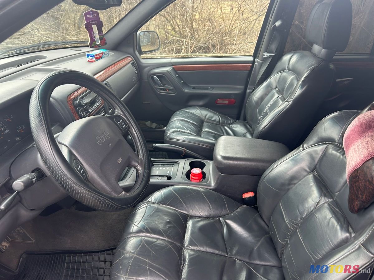 2000' Jeep Grand Cherokee photo #4