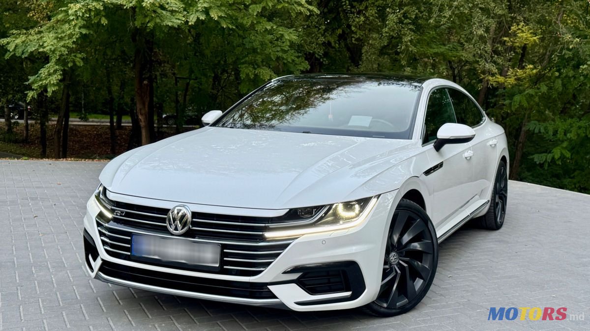 2019' Volkswagen Arteon photo #2