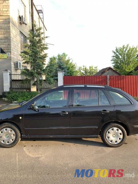 2004' Skoda Fabia photo #4