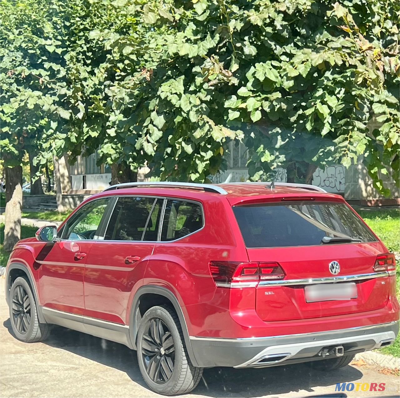 2018' Volkswagen Atlas photo #4