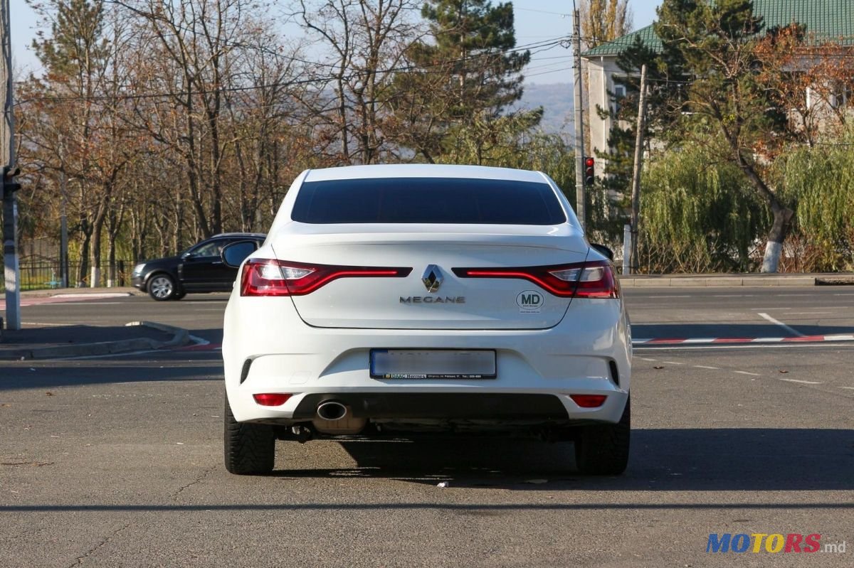 2019' Renault Megane photo #4