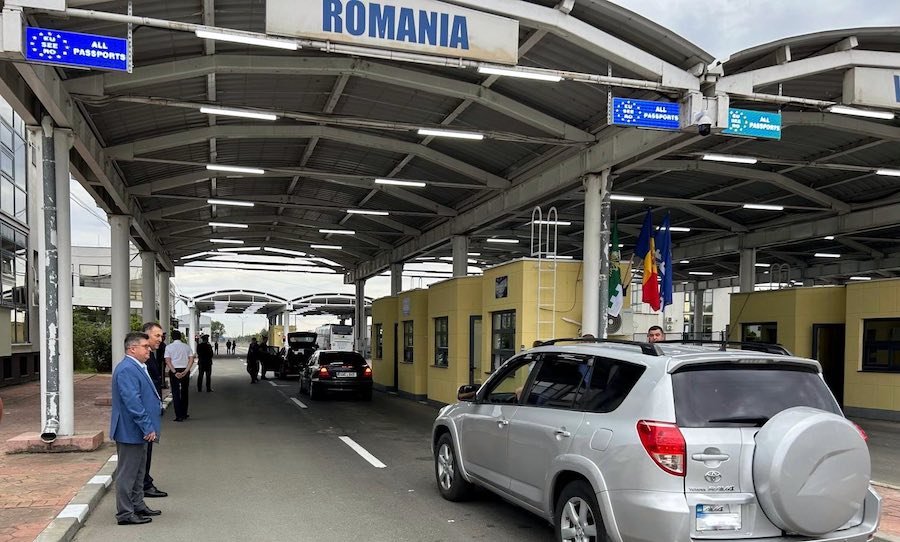 Informație pentru șoferi! Al doilea punct de trecere a frontierei de vest în care s-a inițiat control coordonat comun