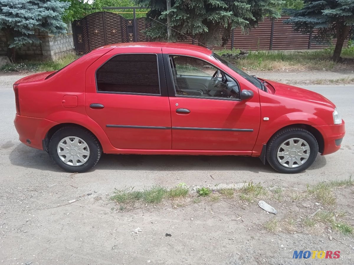 2009' Dacia Logan photo #4