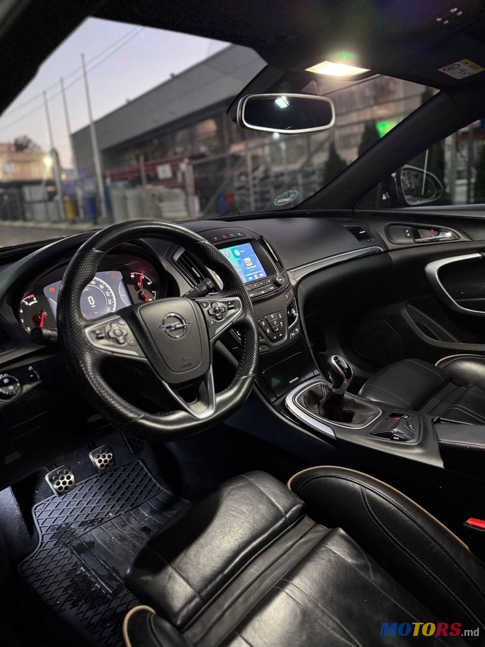 2014' Opel Insignia photo #3