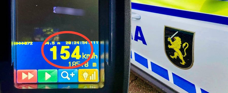 Столичная полиция остановила водителя, ехавшего со скоростью 154 км/ч