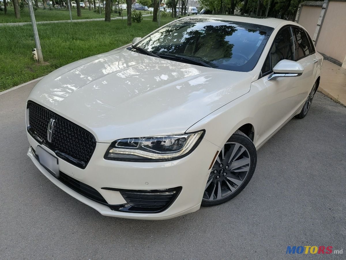 2018' Lincoln MKZ photo #3