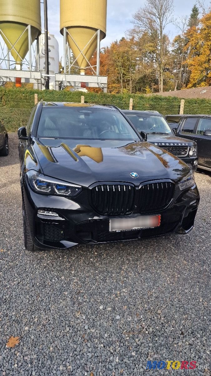 2022' BMW X5 photo #1