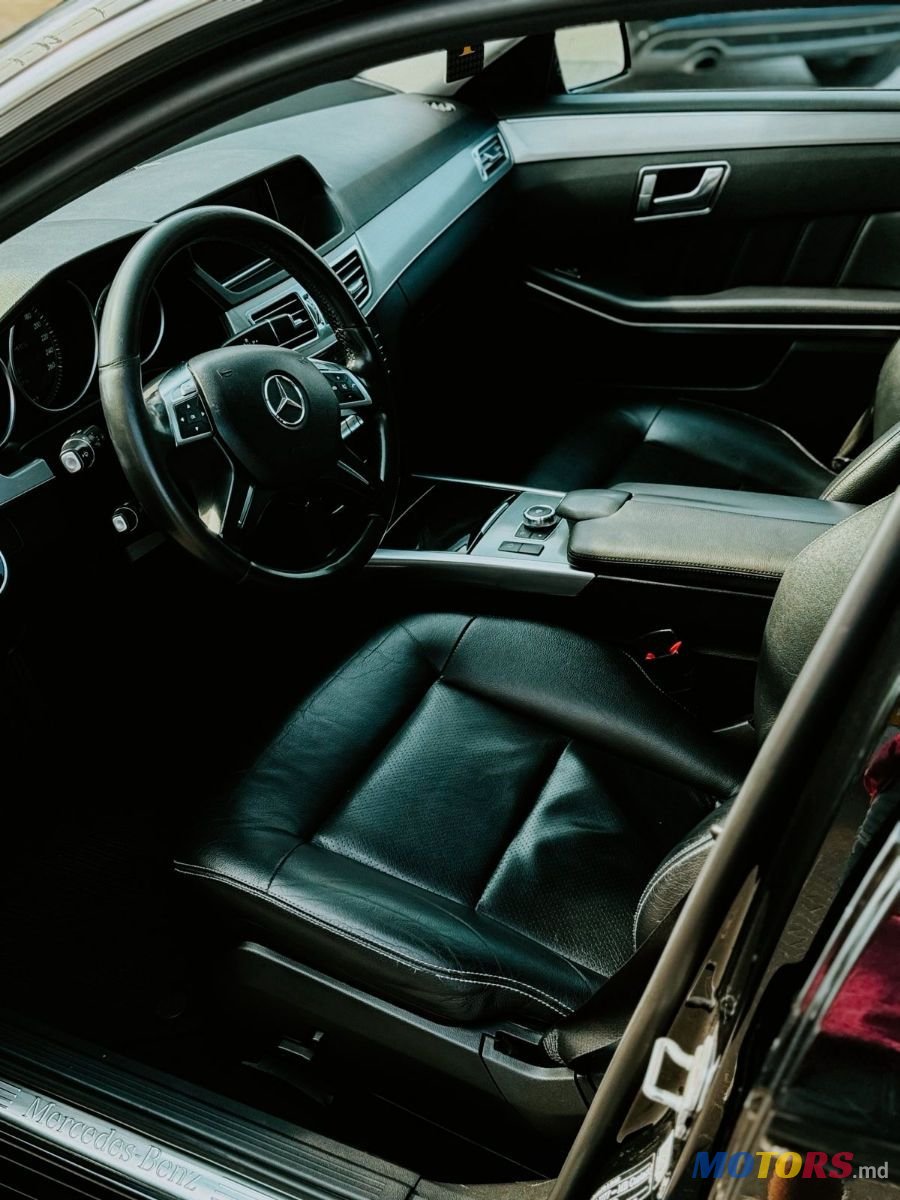 2016' Mercedes-Benz E-Class photo #5
