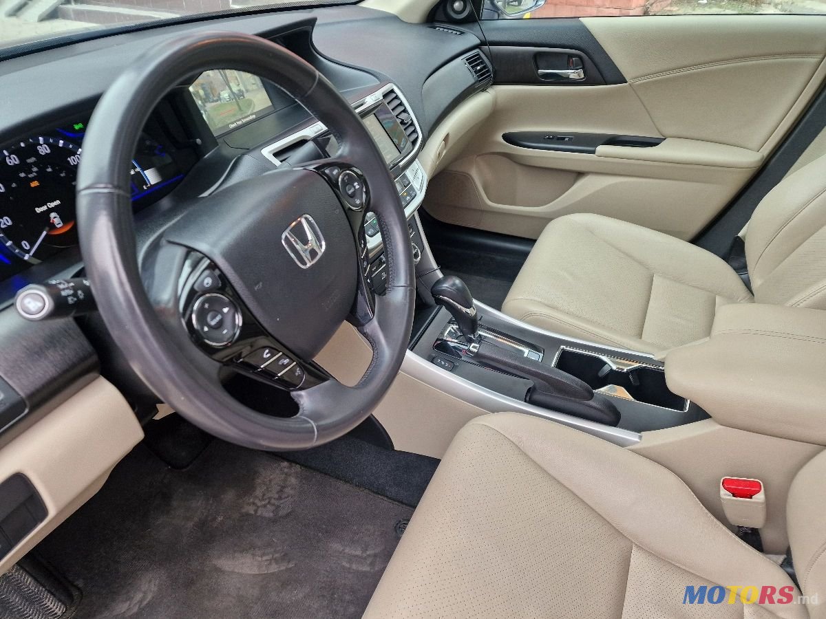 2013' Honda Accord photo #2