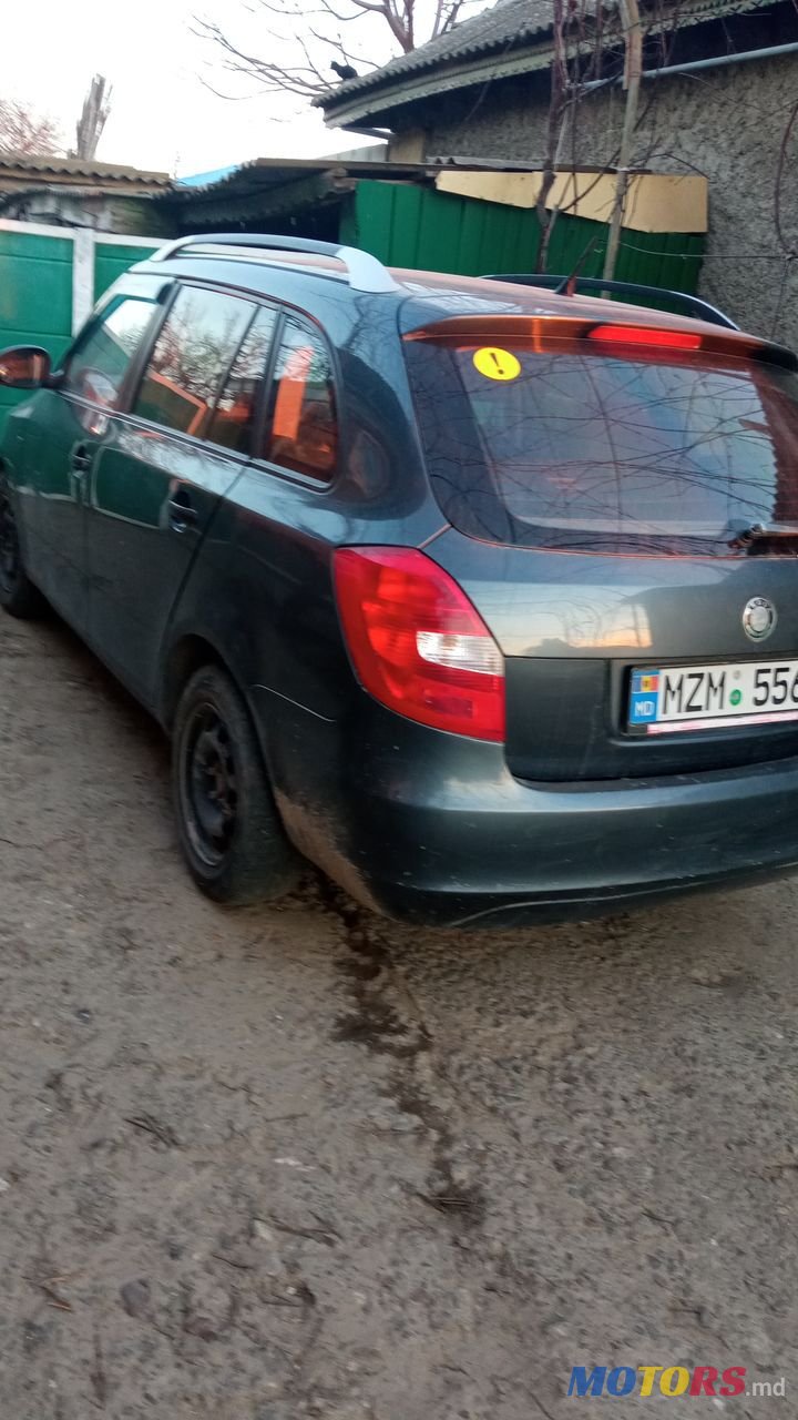 2008' Skoda Fabia photo #4