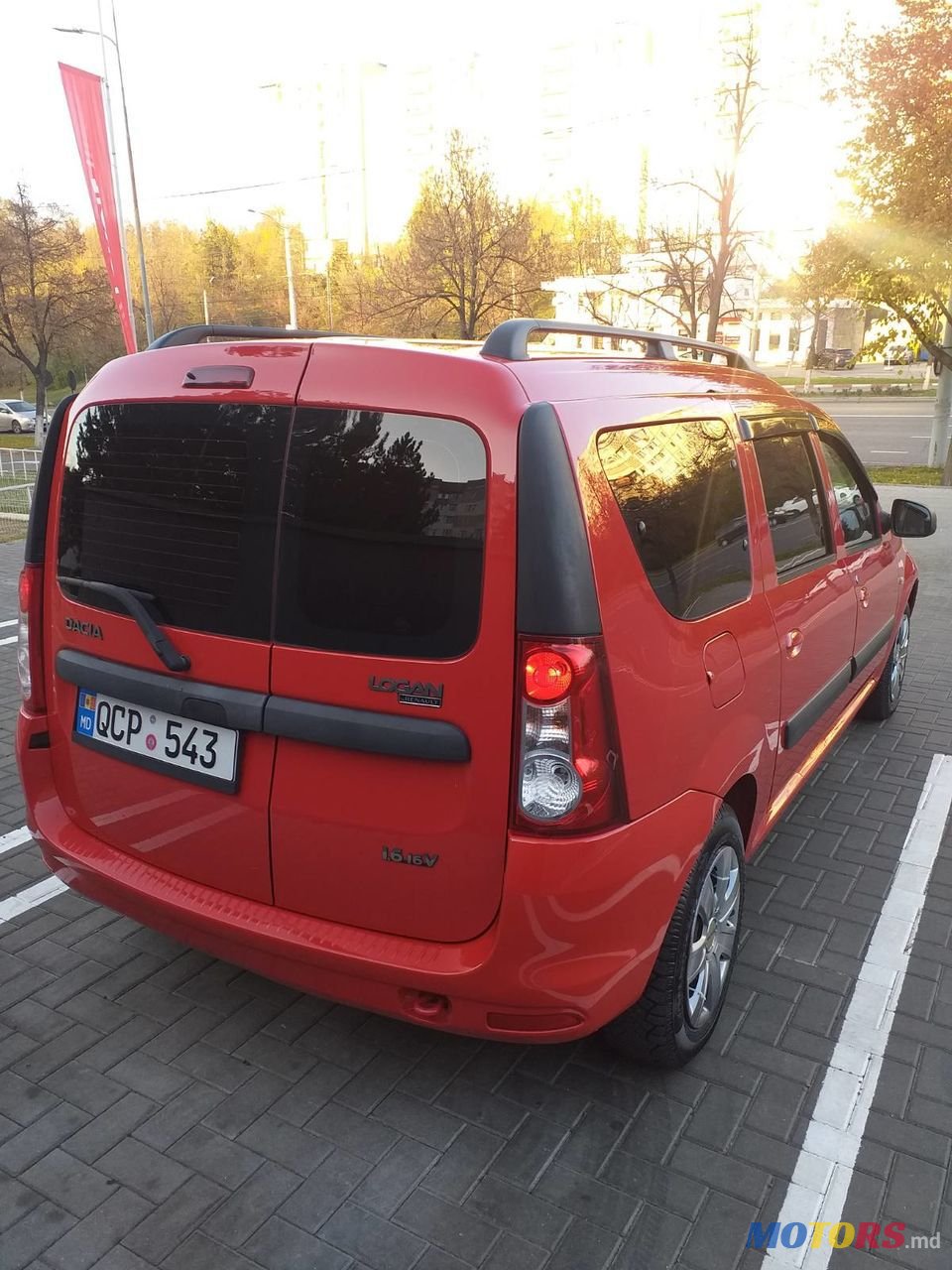 2010' Dacia Logan Mcv photo #2