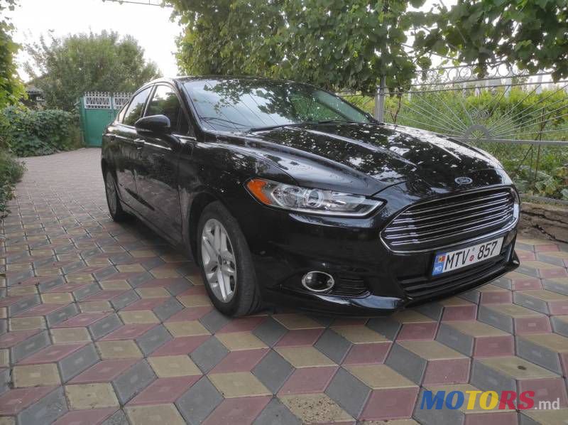 2013' Ford Fusion photo #1