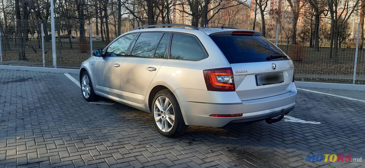2019' Skoda Octavia photo #2