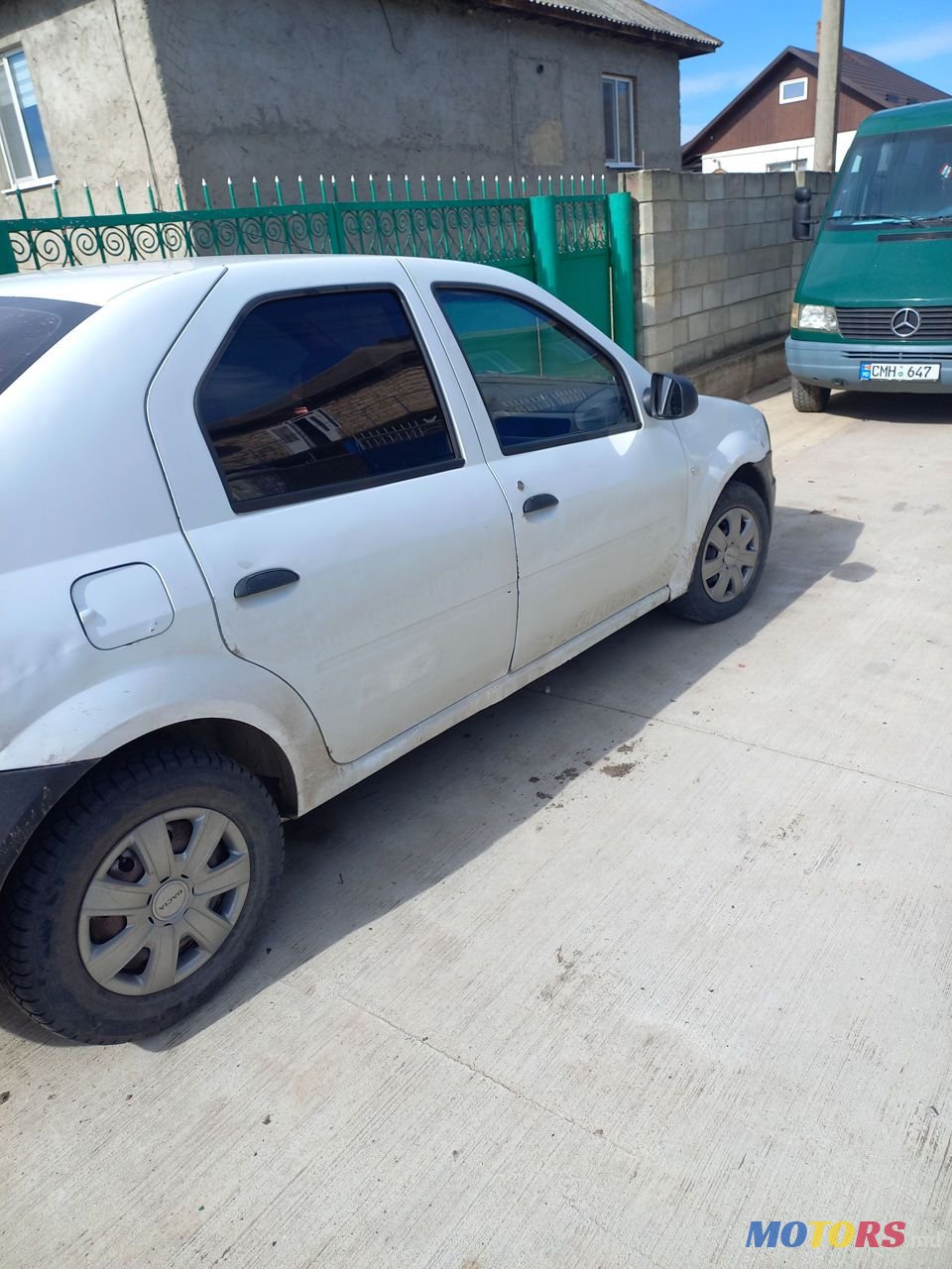 2008' Dacia Logan photo #4