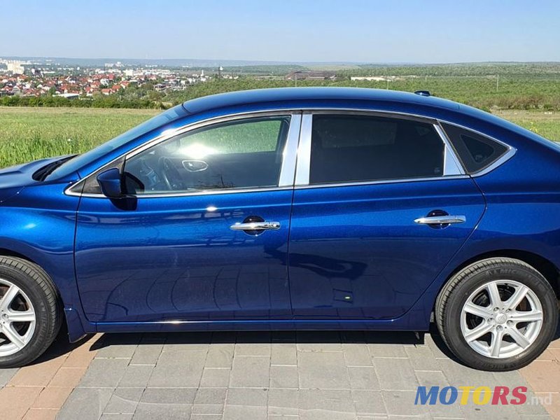2018' Nissan Sentra photo #2